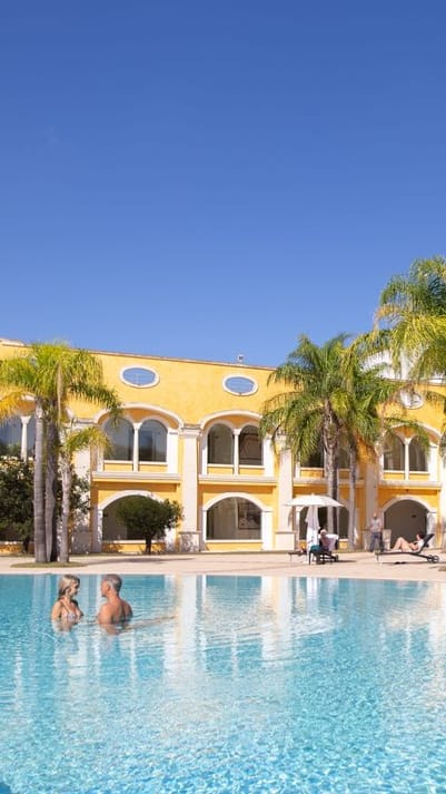 Piscina Oyster Acaya Golf Resort & Spa 1 Min (1) (1) 