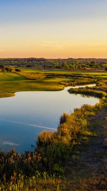 Mirahotels Hotels Acaya 02